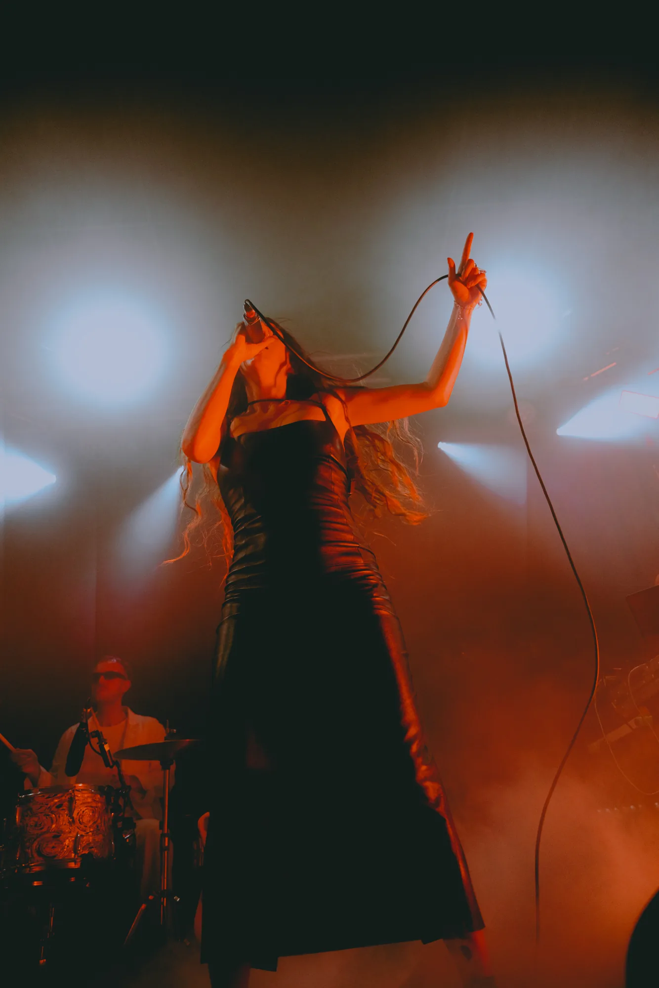Joan Thiele — Club Tour, Bologna Locomotiv Loraw — photo by @joan-thiele-loraw-bologna-10-dic-2025-7.webp
