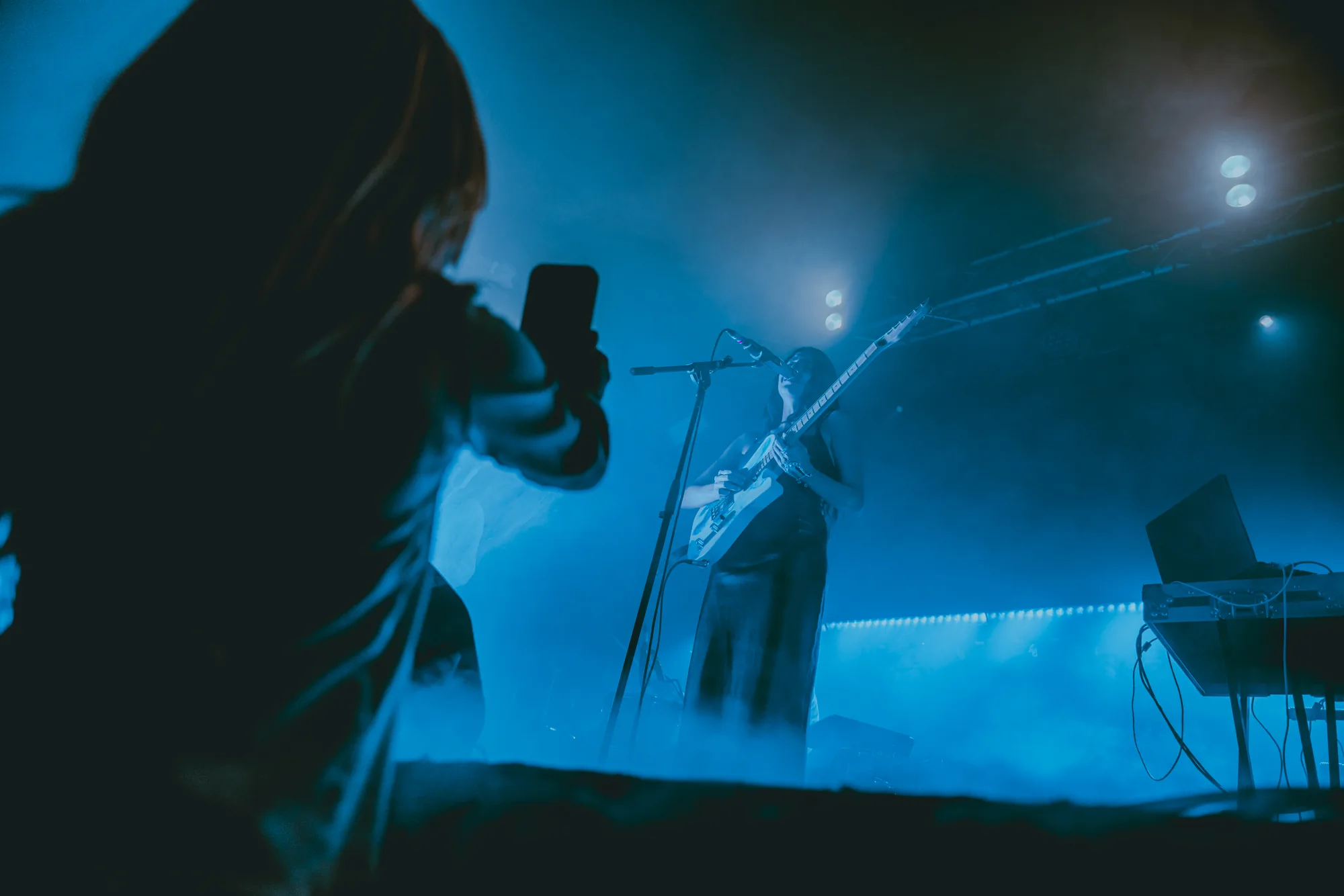 Joan Thiele — Club Tour, Bologna Locomotiv Loraw — photo by @joan-thiele-loraw-bologna-10-dic-2025-9.webp
