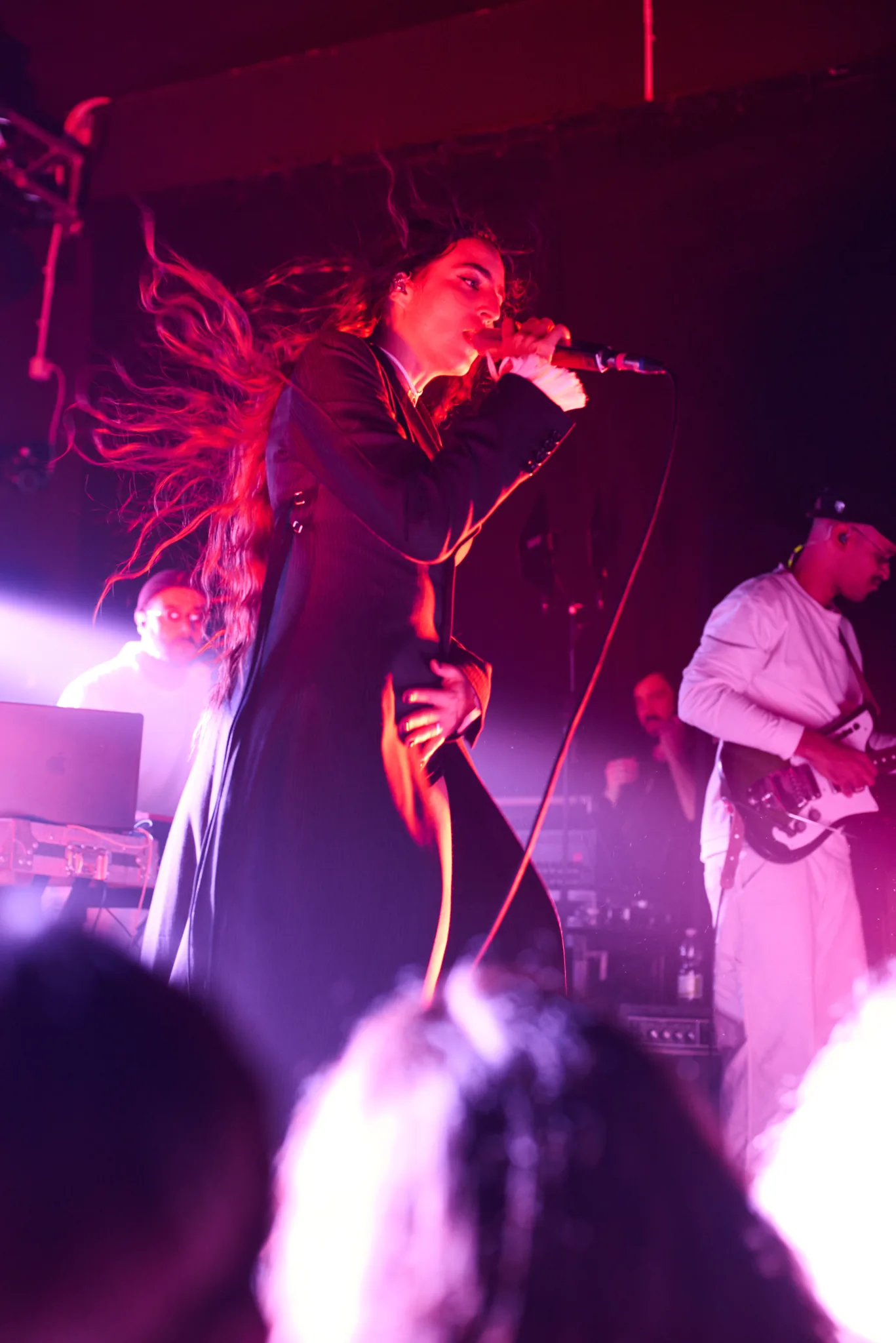 Joan Thiele — Club Tour, Milano Santeria — photo by @cirogalluccio