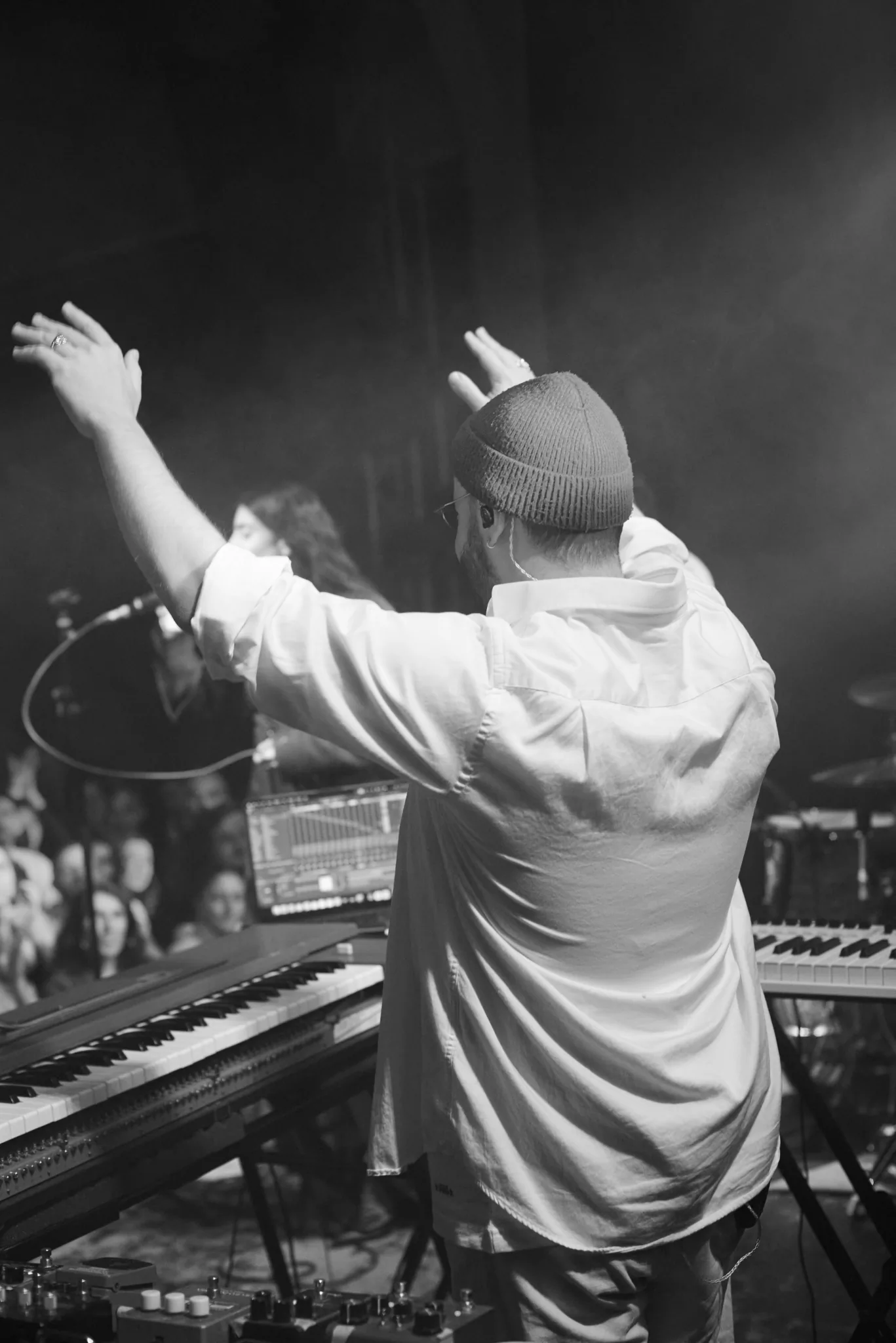Joan Thiele — Club Tour, Milano Santeria — photo by @cirogalluccio