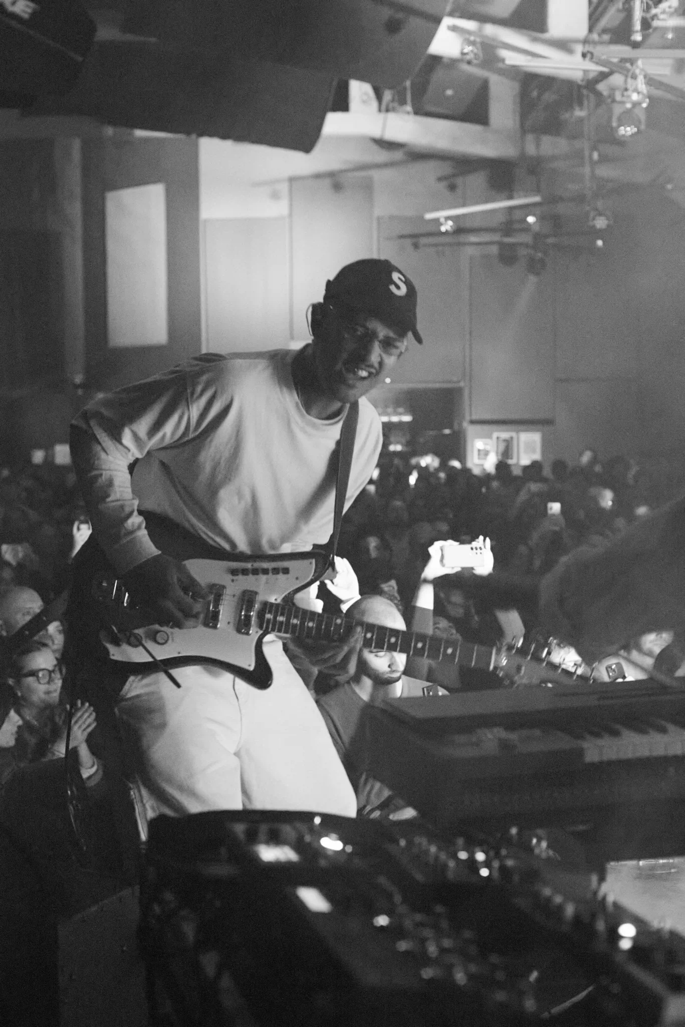 Joan Thiele — Club Tour, Milano Santeria — photo by @cirogalluccio