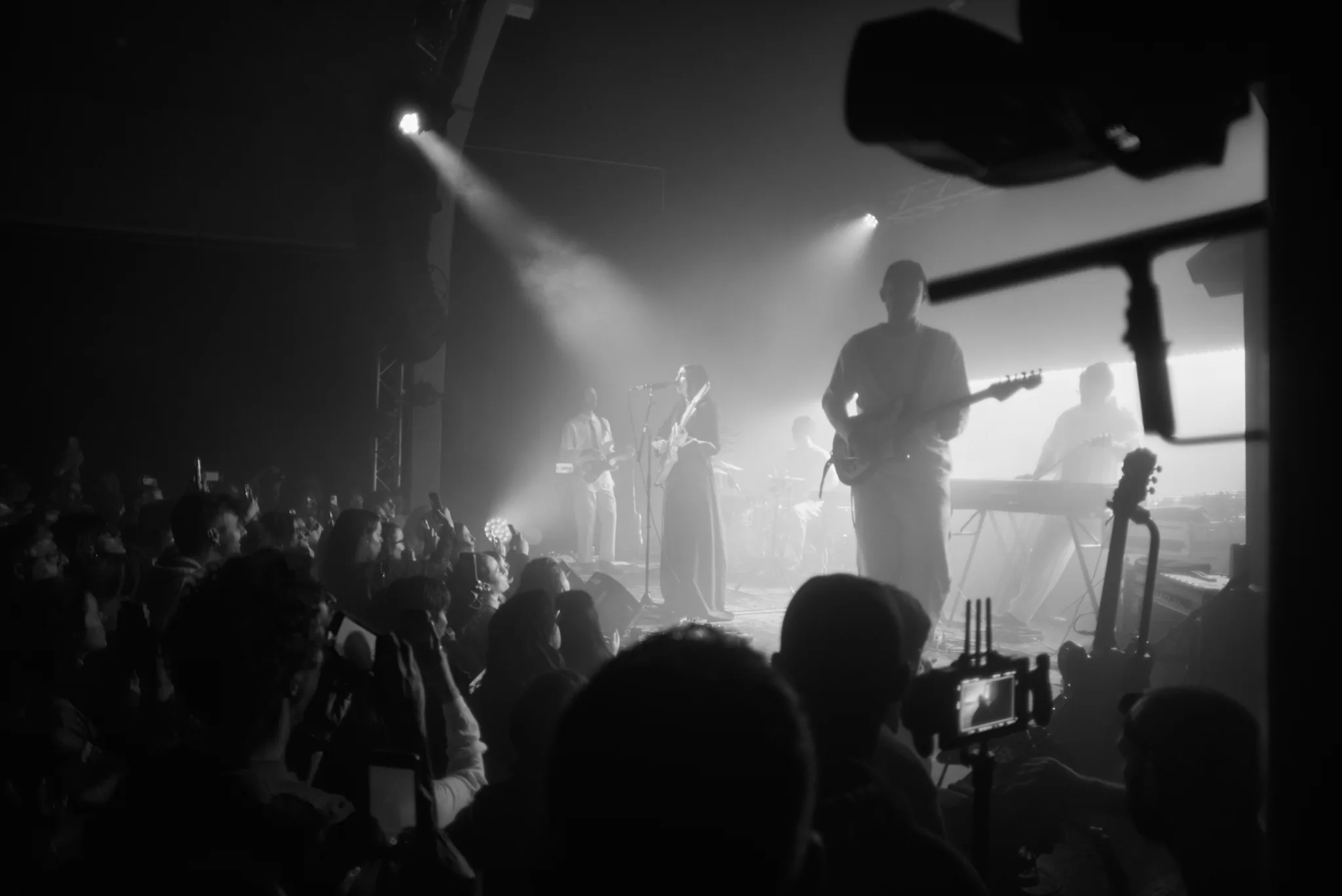 Joan Thiele — Club Tour, Milano Santeria — photo by @cirogalluccio