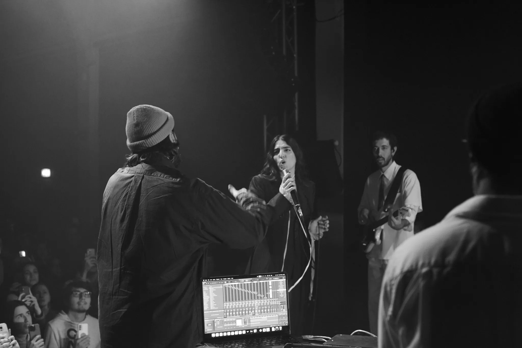 Joan Thiele — Club Tour, Milano Santeria — photo by @cirogalluccio