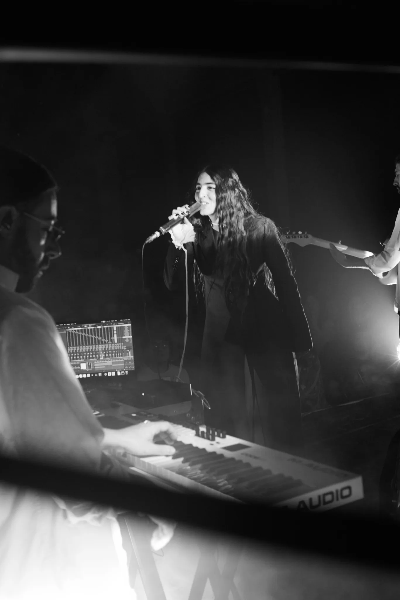 Joan Thiele — Club Tour, Milano Santeria — photo by @cirogalluccio