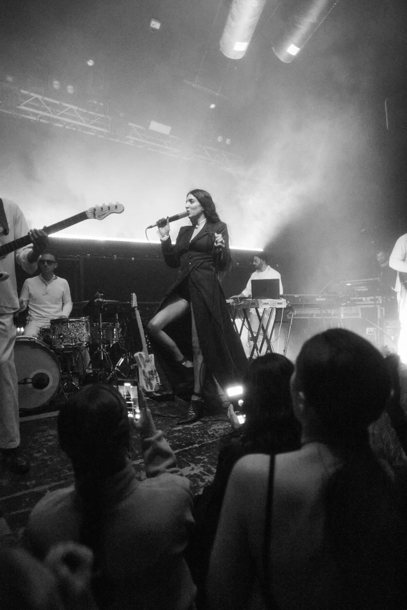 Joan Thiele — Club Tour, Milano Santeria — photo by @cirogalluccio