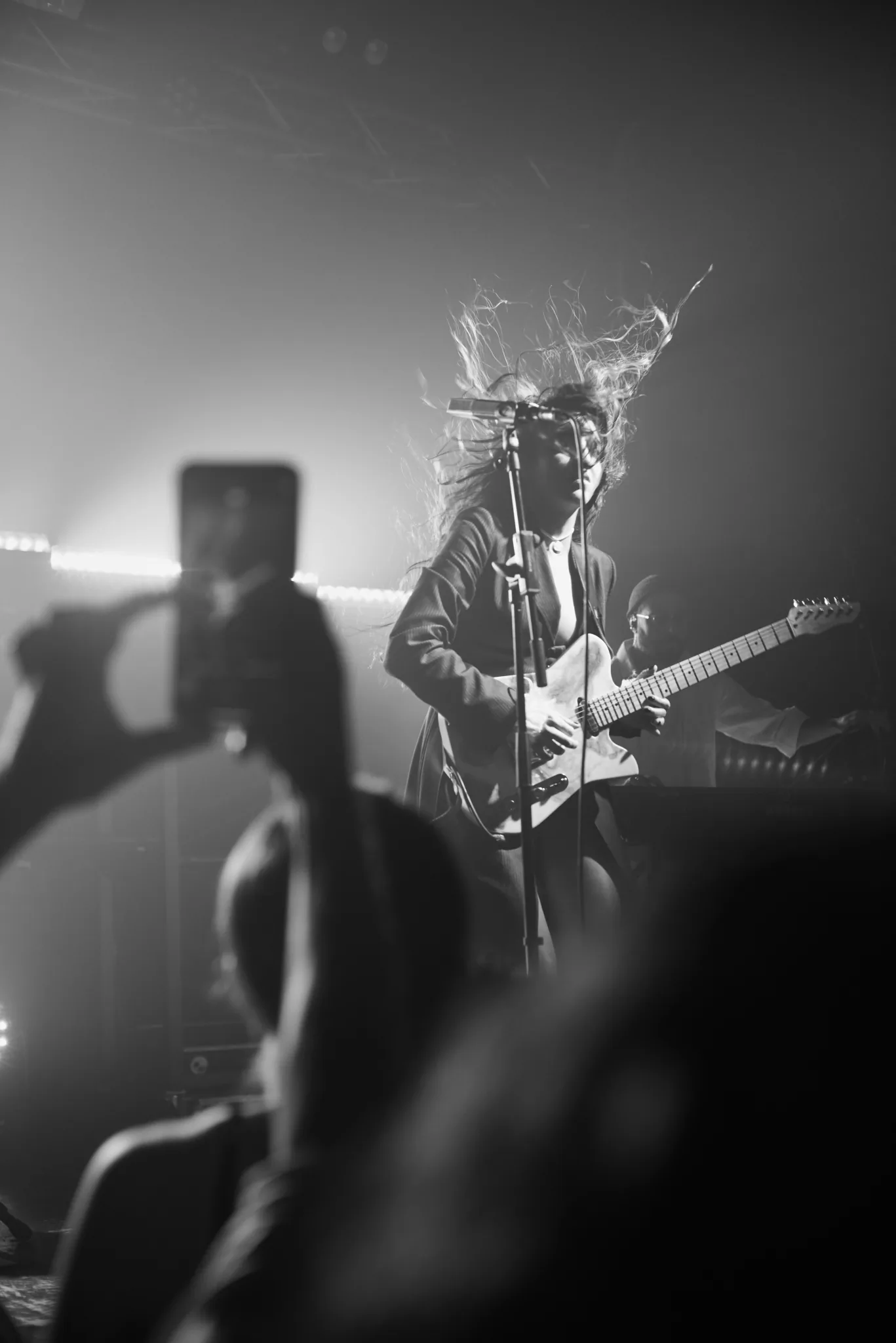 Joan Thiele — Club Tour, Milano Santeria — photo by @cirogalluccio