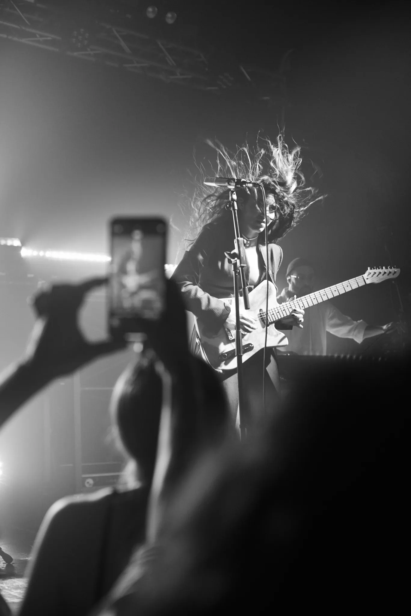 Joan Thiele — Club Tour, Milano Santeria — photo by @cirogalluccio