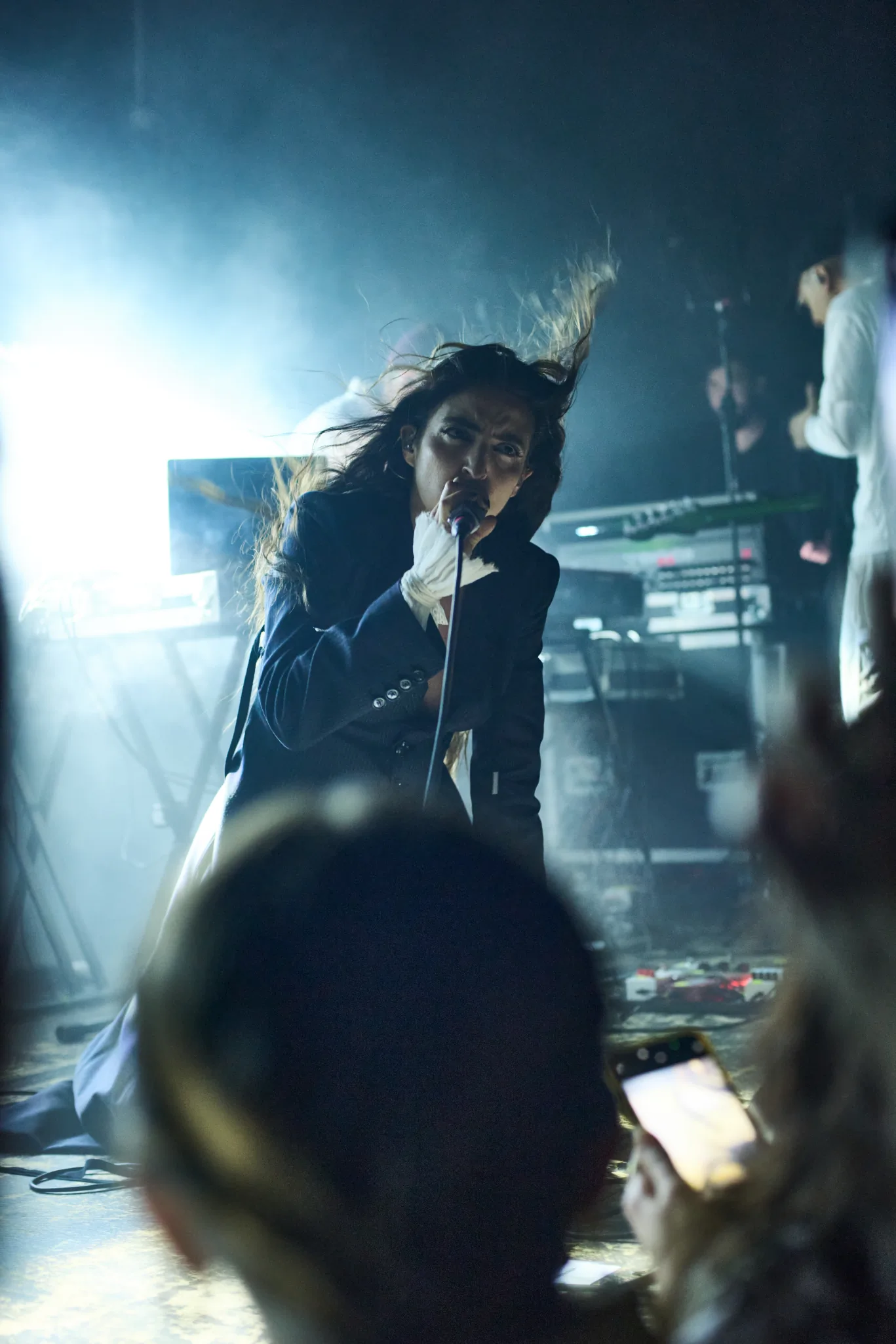 Joan Thiele — Club Tour, Milano Santeria — photo by @cirogalluccio