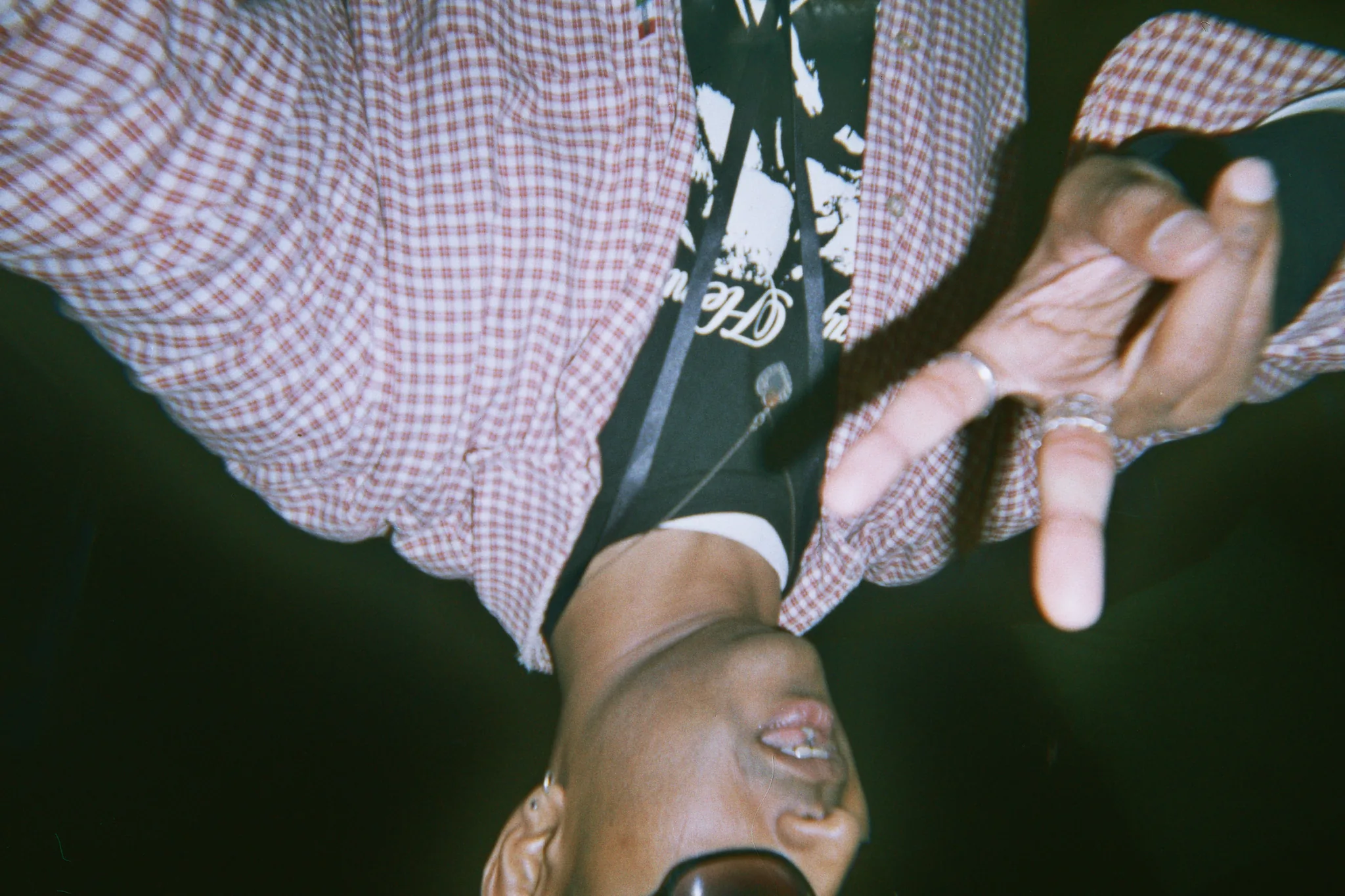 Joan Thiele — Club Tour, Milano Santeria — photo by @diilanxoxo