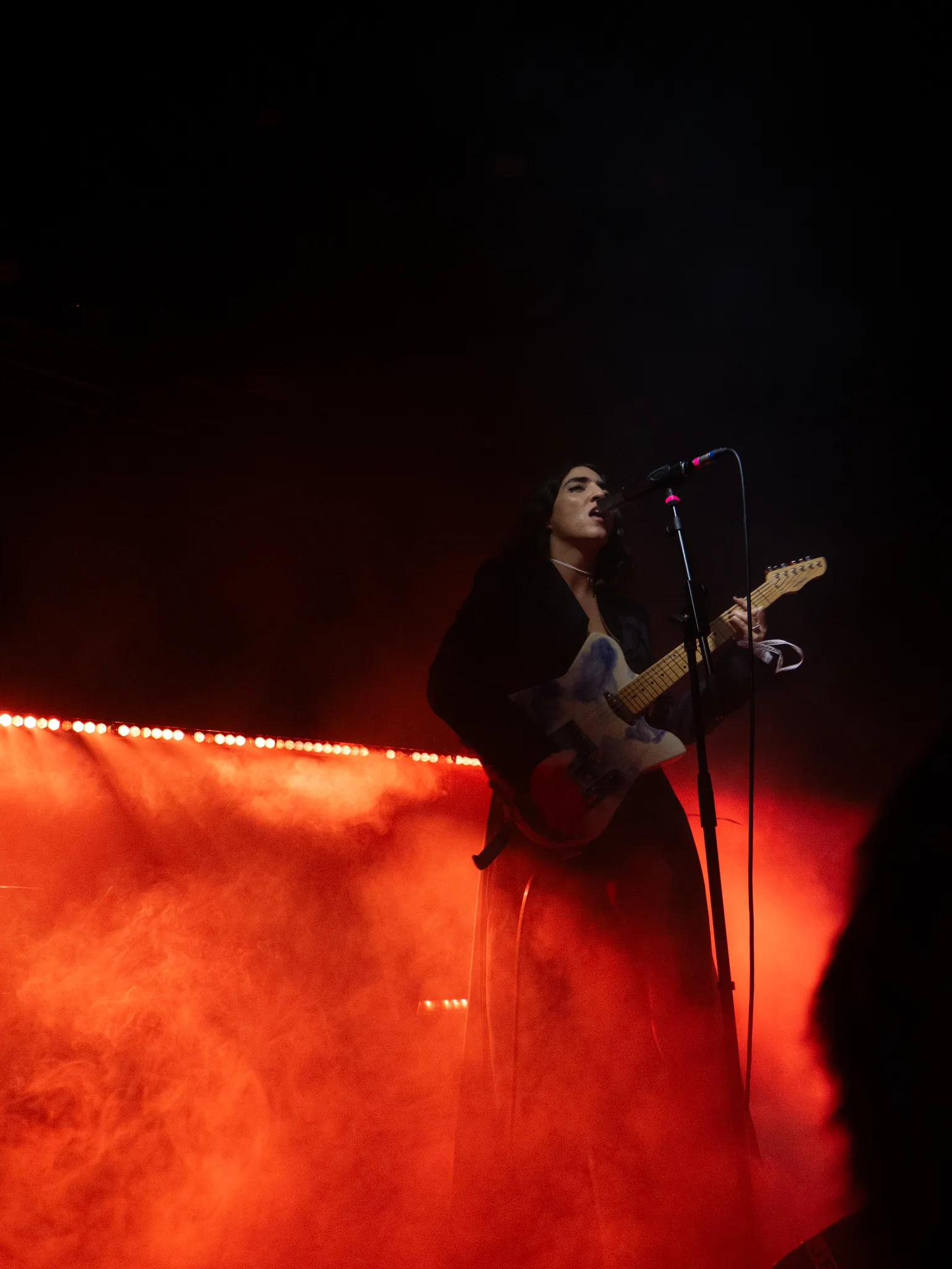 Joan Thiele — Club Tour, Milano Santeria — photo by @diilanxoxo