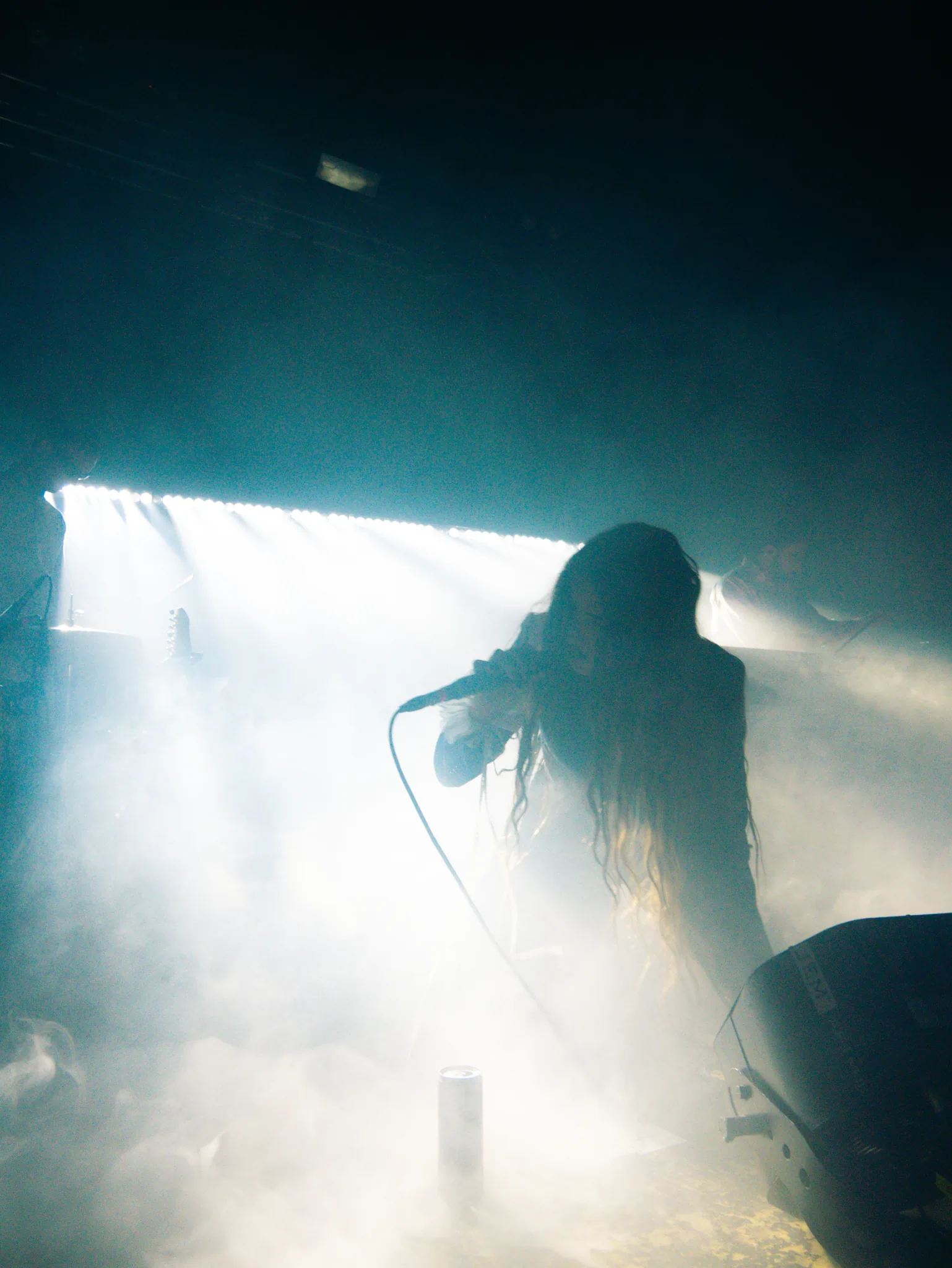 Joan Thiele — Club Tour, Milano Santeria — photo by @diilanxoxo