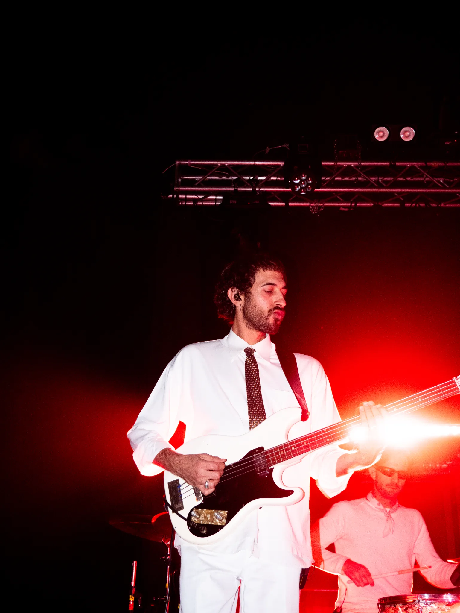 Joan Thiele — Club Tour, Milano Santeria — photo by @diilanxoxo