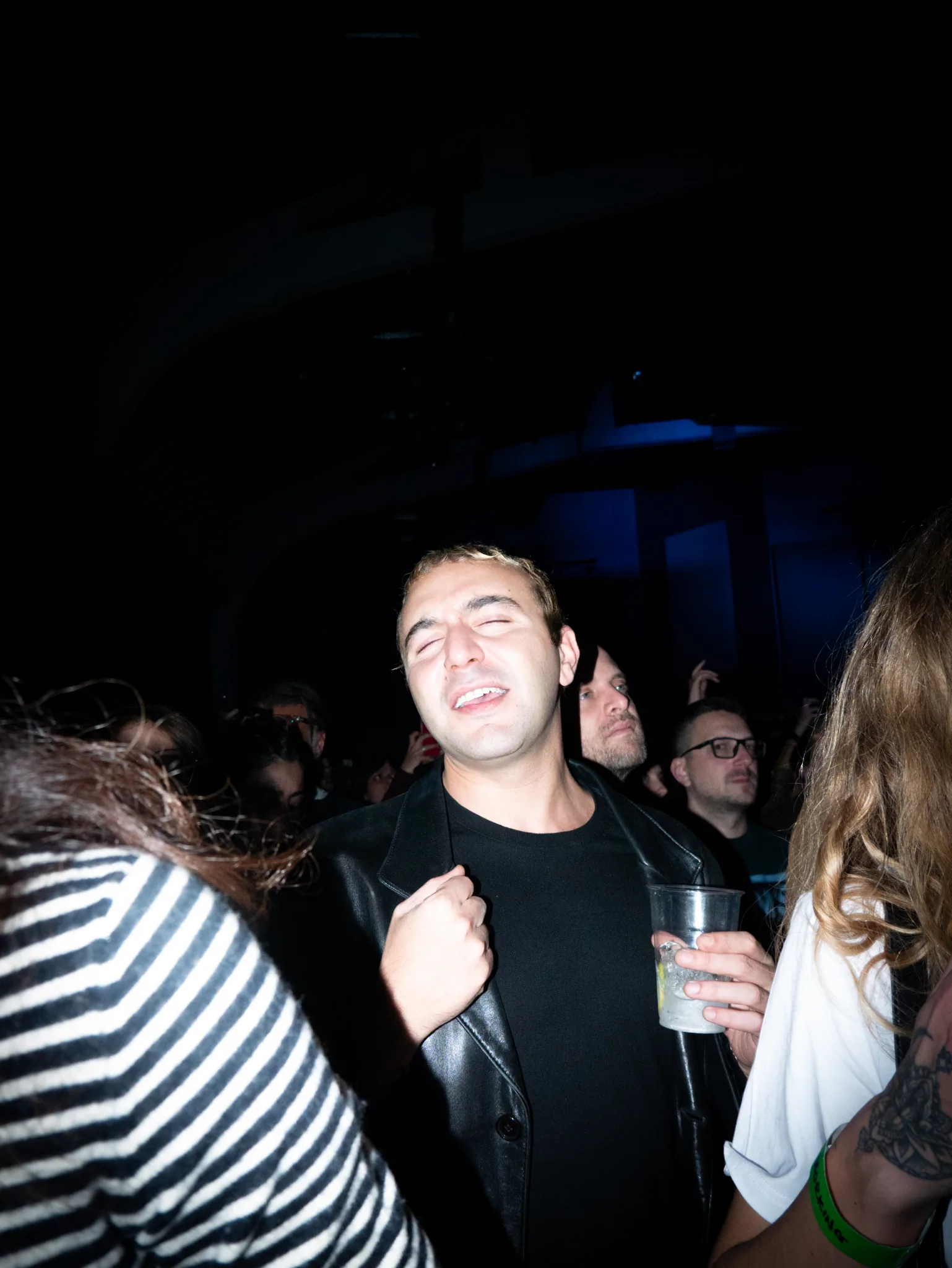 Joan Thiele — Club Tour, Milano Santeria — photo by @diilanxoxo