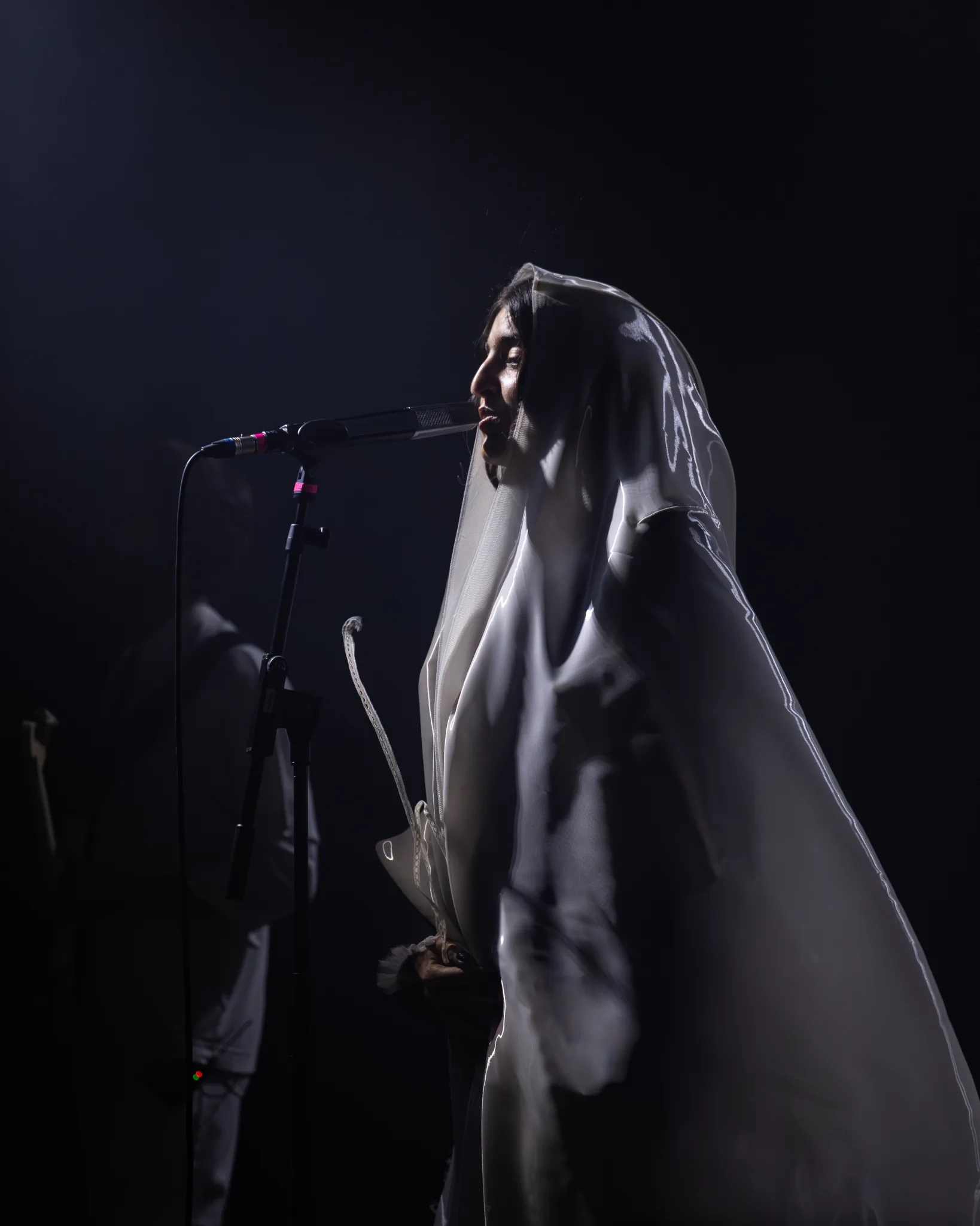 Joan Thiele — Club Tour, Milano Santeria — photo by @nicolasmiglioresii
