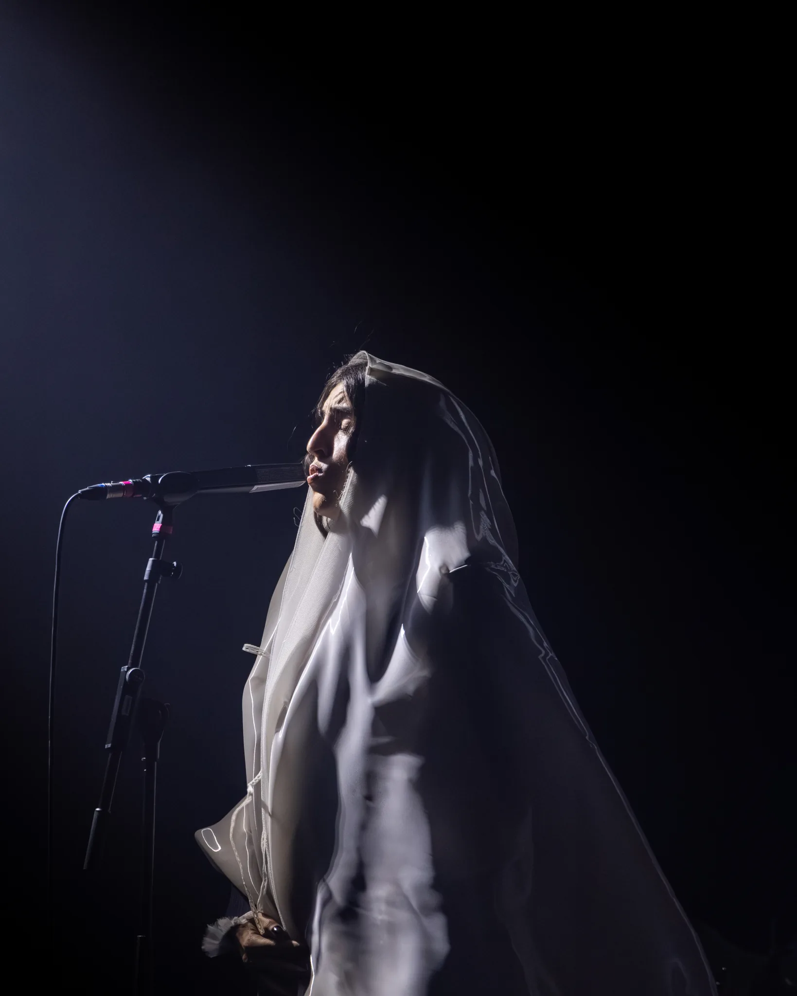 Joan Thiele — Club Tour, Milano Santeria — photo by @nicolasmiglioresii