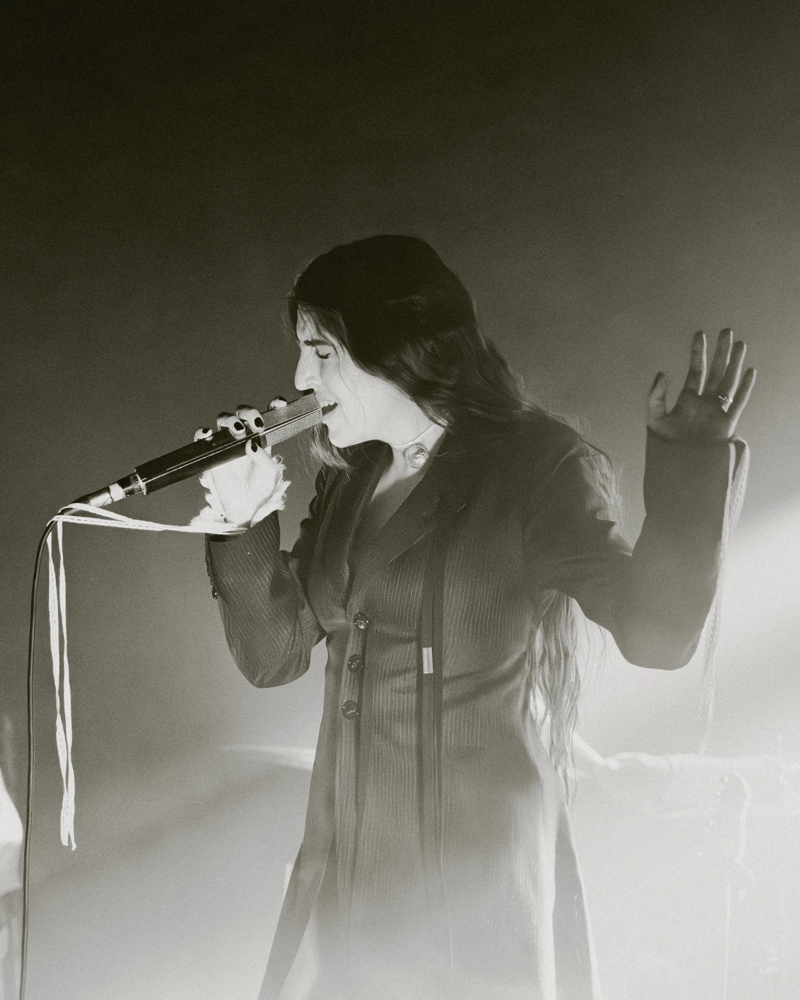 Joan Thiele — Club Tour, Milano Santeria — photo by @nicolasmiglioresii