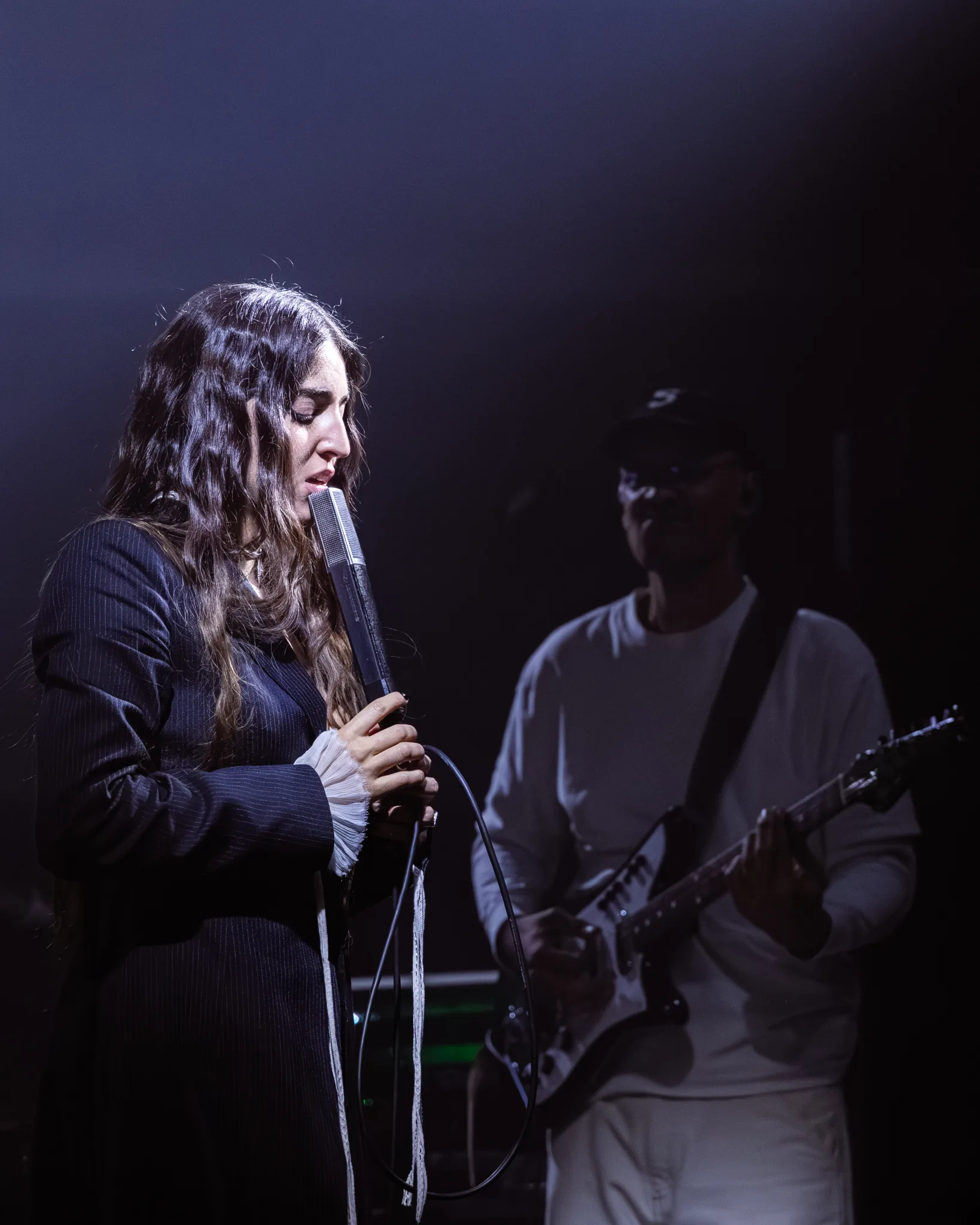 Joan Thiele — Club Tour, Milano Santeria — photo by @nicolasmiglioresii