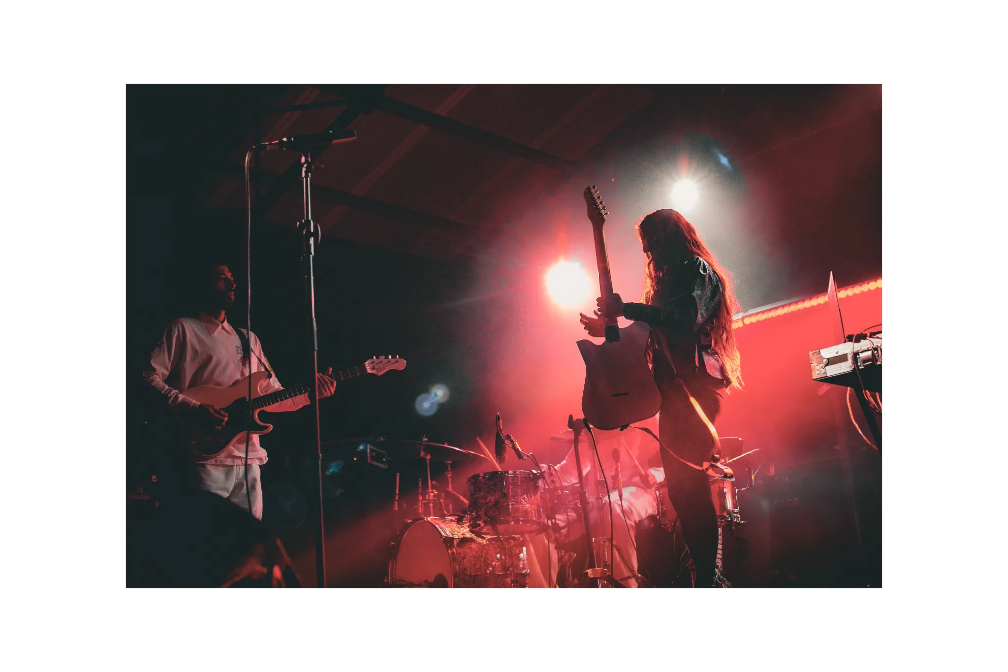 Joan Thiele — Club Tour, Roma Largo Venue — photo by @pour35mm