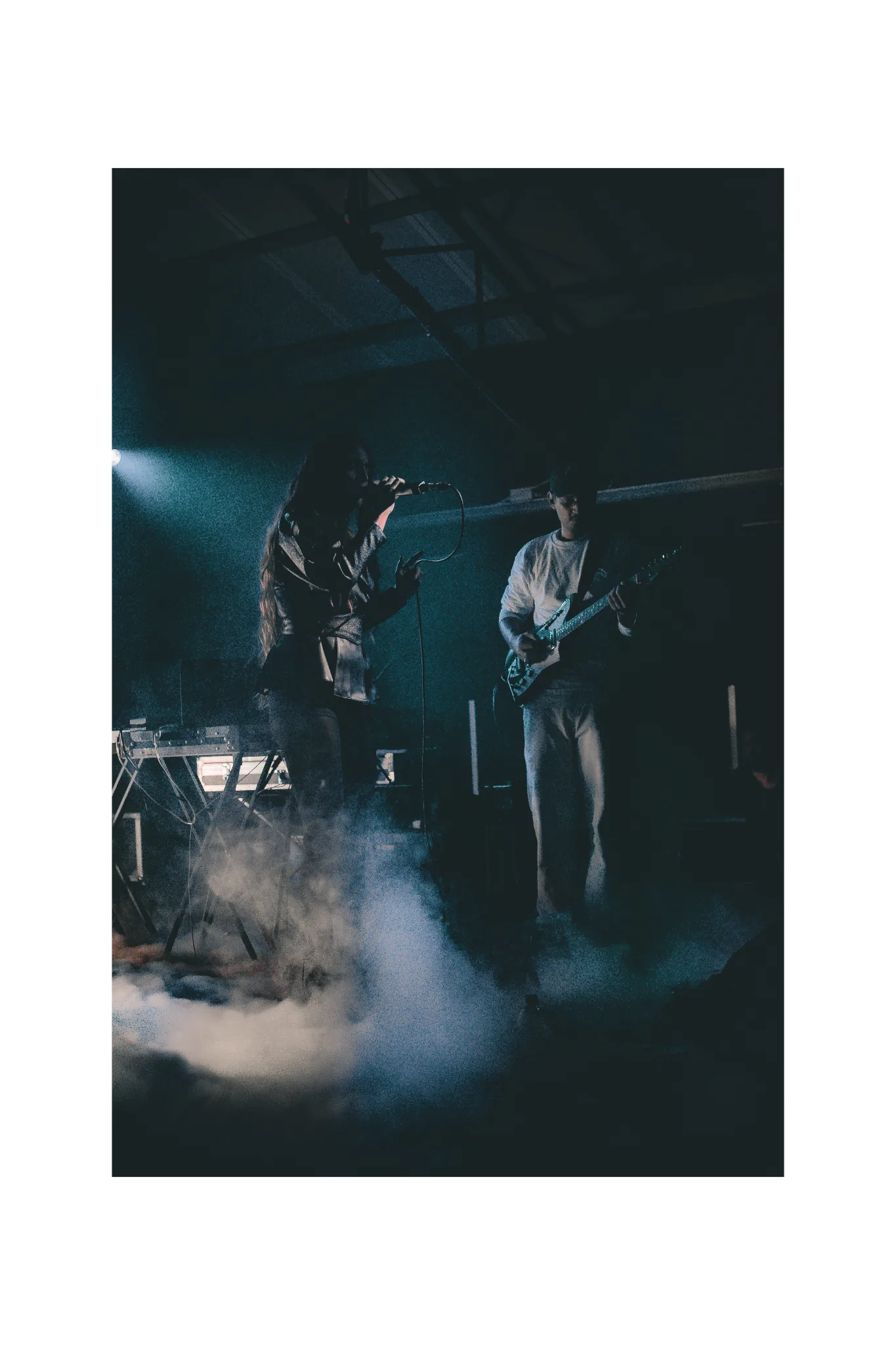 Joan Thiele — Club Tour, Roma Largo Venue — photo by @pour35mm