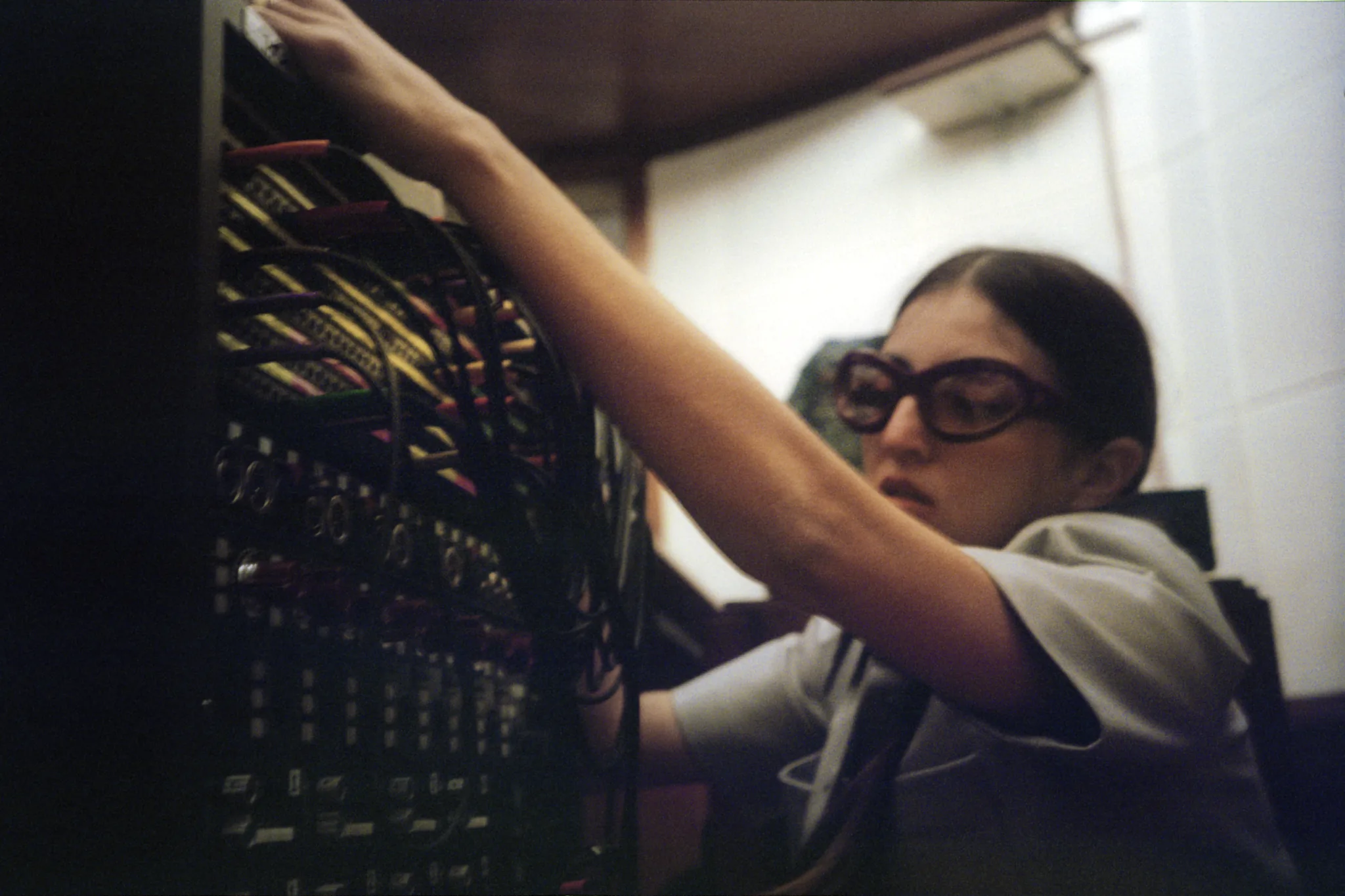 Joan Thiele — Umiliani, 35mm — photo by @giopositivo